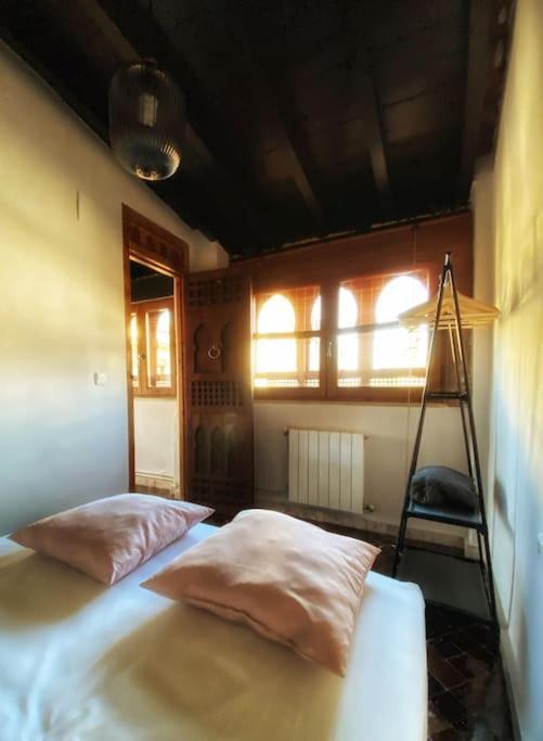 Private Apartment - The Lover'S Nest - Apt Privado Granada Exterior photo